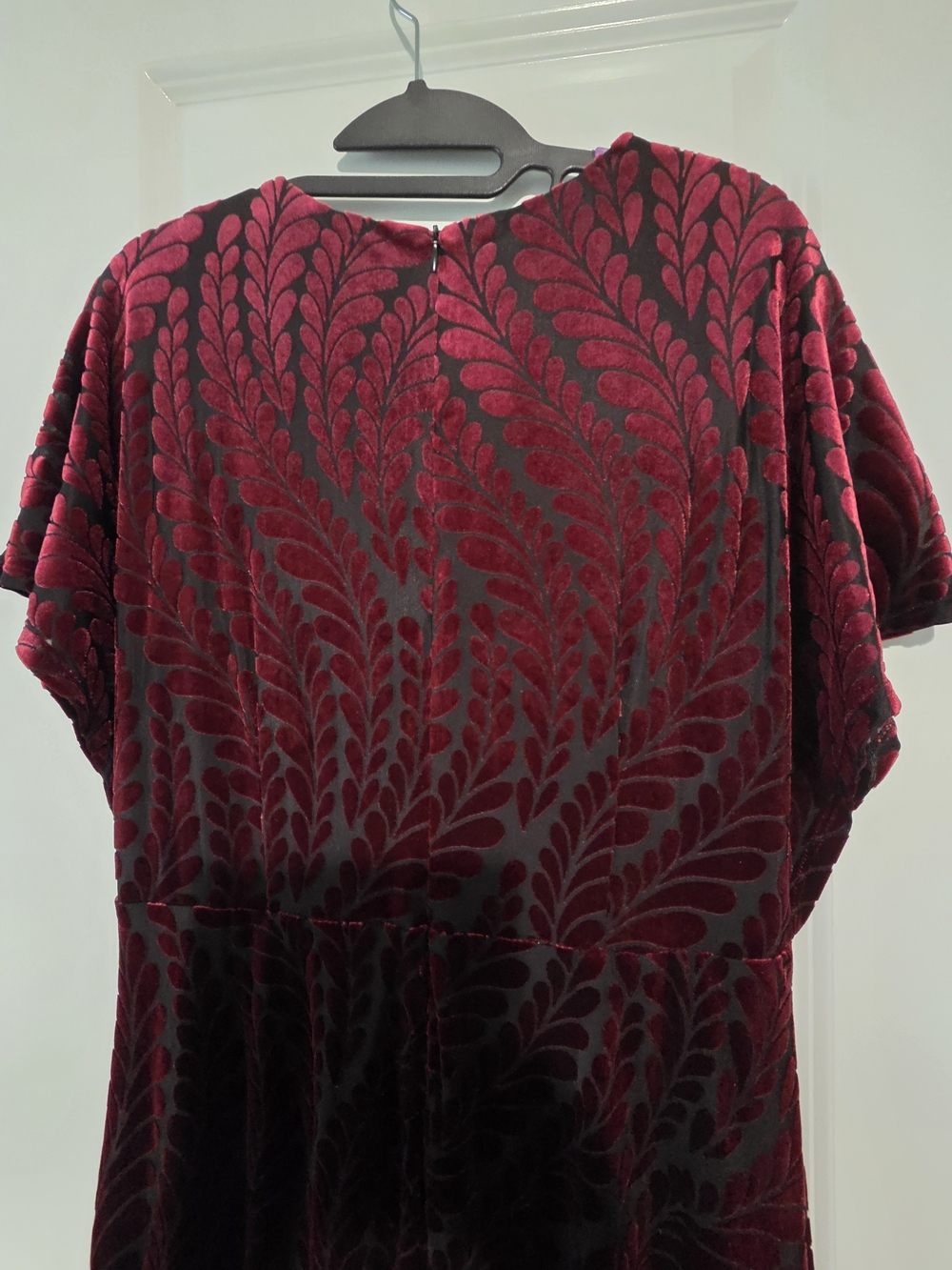 Dolman Sleeve Velvet Burnout Midi Dress in Deep Burgundy - Picture 3 of 7